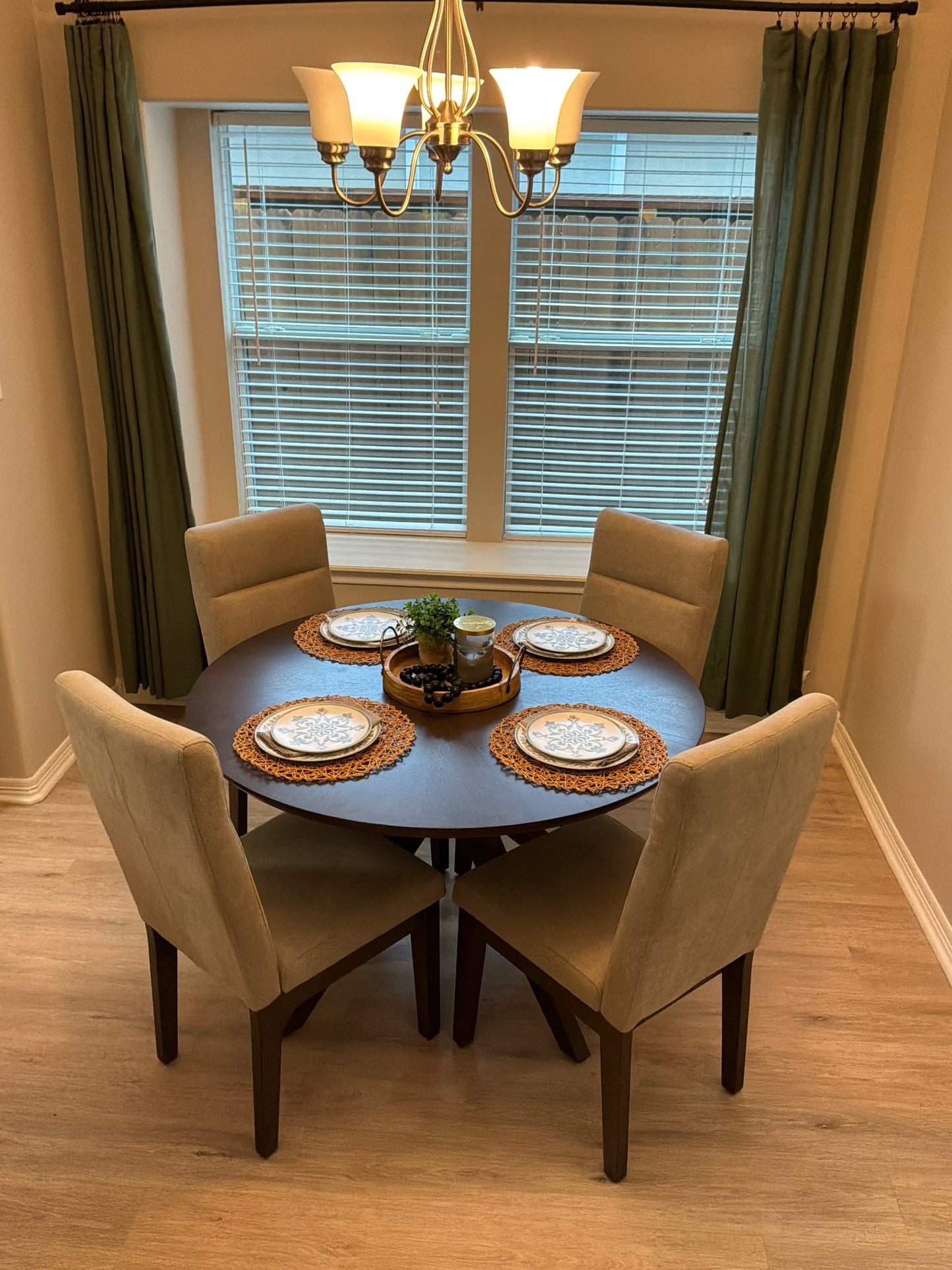 Sophie 48” Round Dining Table and 4 Chairs